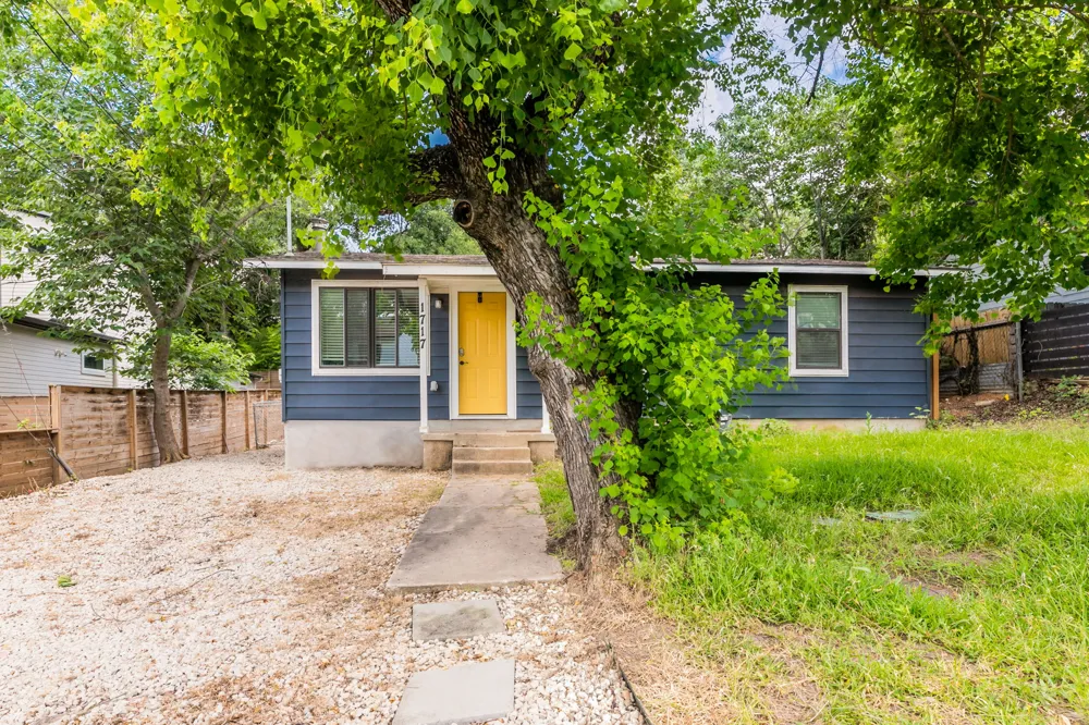 1717 Bunche Road Austin, TX 78721