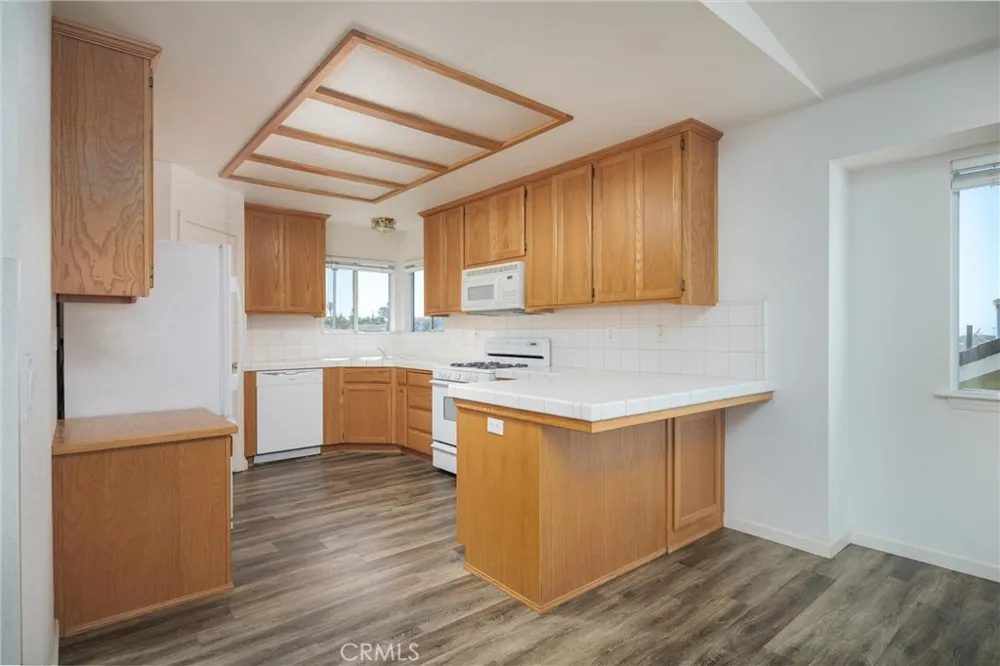 580 Avalon Street Morro Bay, CA 93442