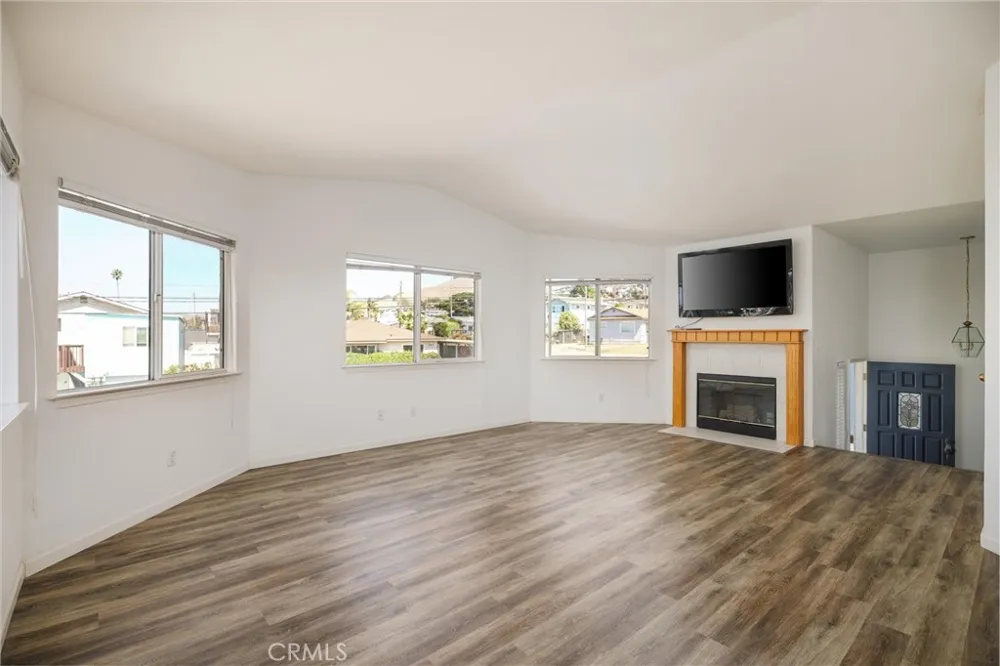 580 Avalon Street Morro Bay, CA 93442