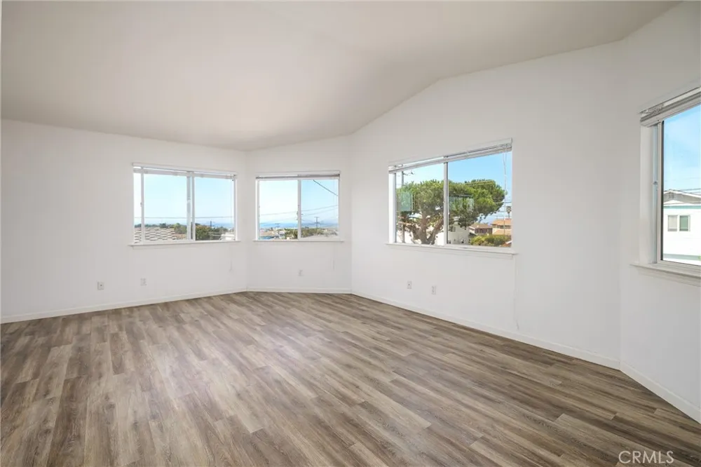 580 Avalon Street Morro Bay, CA 93442