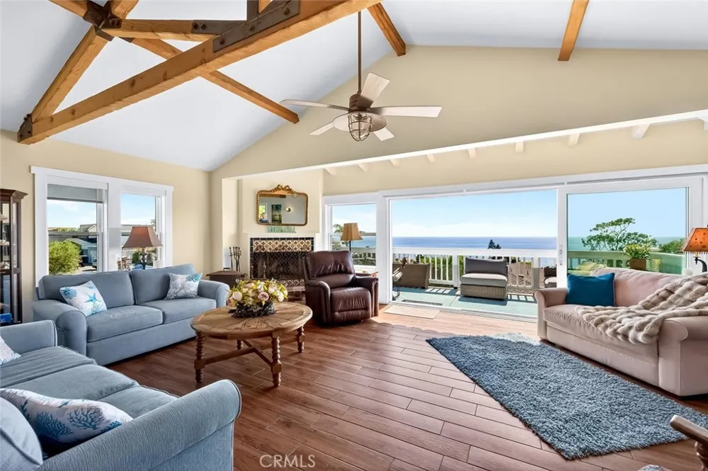 2896 Terry Rd Laguna Beach, CA 92651