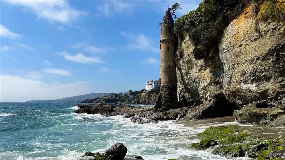 2896 Terry Rd Laguna Beach, CA 92651