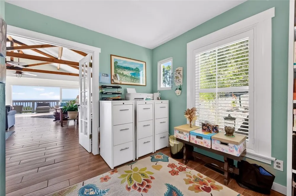 2896 Terry Rd Laguna Beach, CA 92651