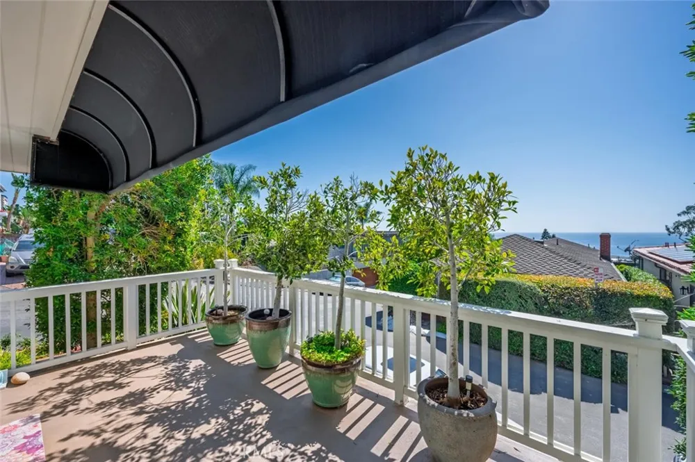 2896 Terry Rd Laguna Beach, CA 92651