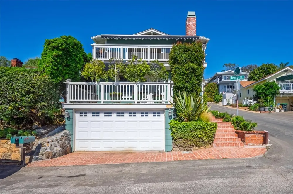 2896 Terry Rd Laguna Beach, CA 92651