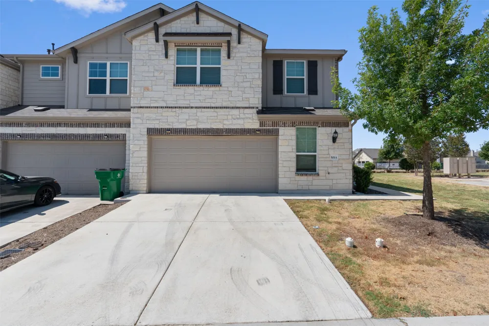 501 Silkworm Way Pflugerville, TX 78660
