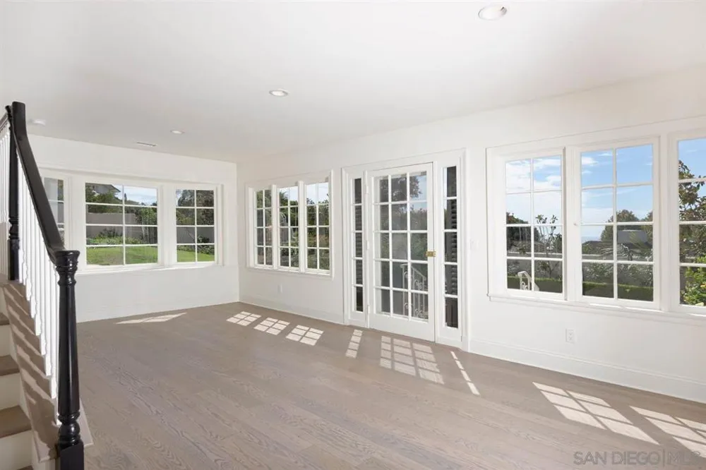 6028 Folsom La Jolla, CA 92037