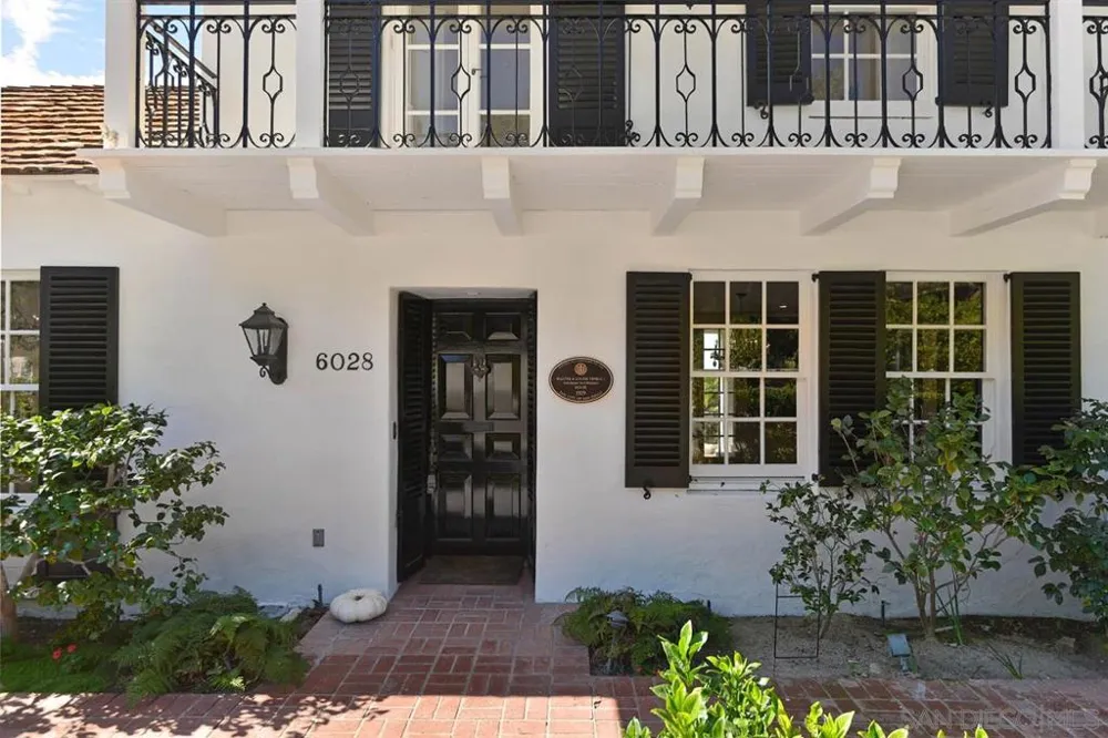 6028 Folsom La Jolla, CA 92037
