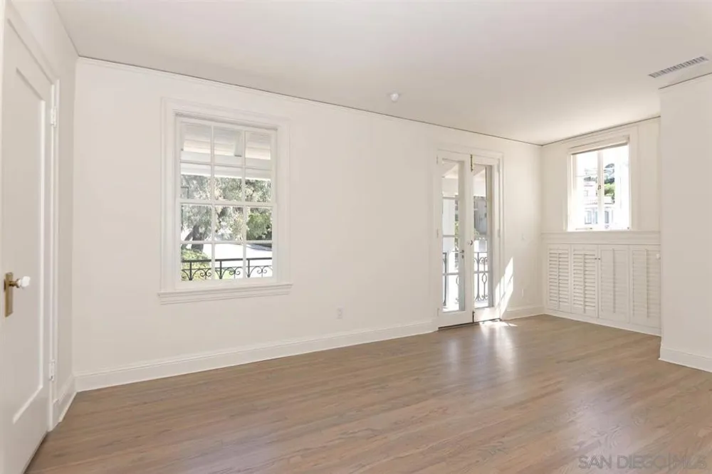 6028 Folsom La Jolla, CA 92037