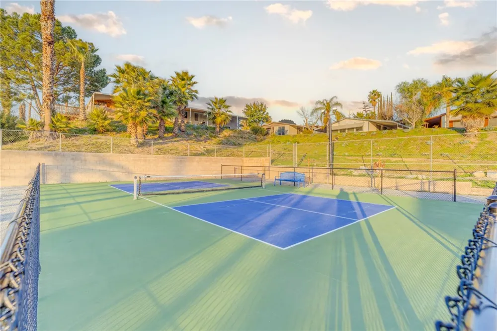8536 Kern Canyon Road #184 Bakersfield, CA 93306