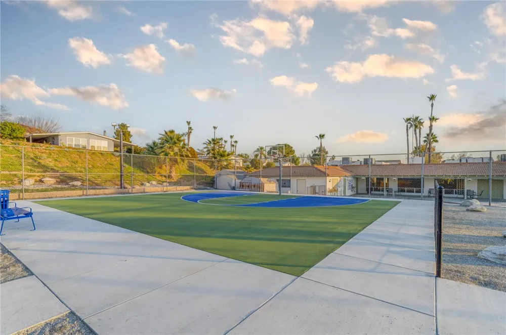 8536 Kern Canyon Road #184 Bakersfield, CA 93306
