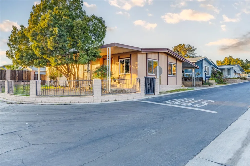 8536 Kern Canyon Road #184 Bakersfield, CA 93306
