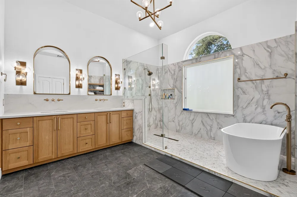 402 Aria Drive Austin, TX 78738