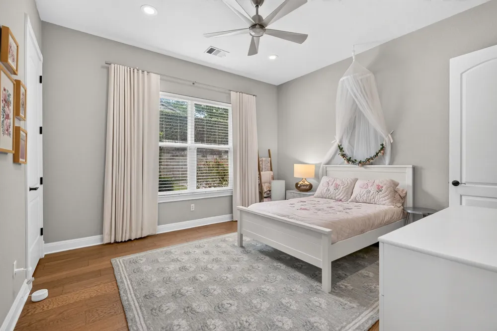 402 Aria Drive Austin, TX 78738