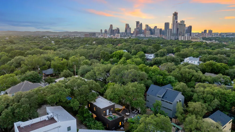 1605 Chelsea Lane #1 Austin, TX 78704