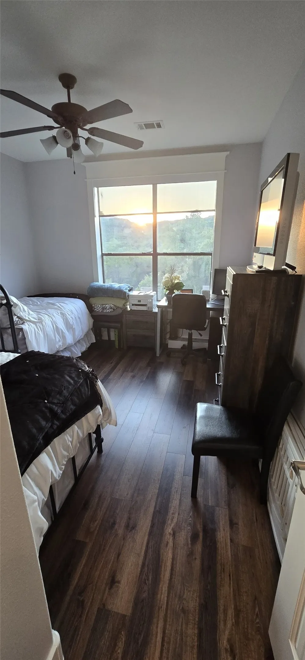 17808 Maritime Point #2nd Floor Jonestown, TX 78645