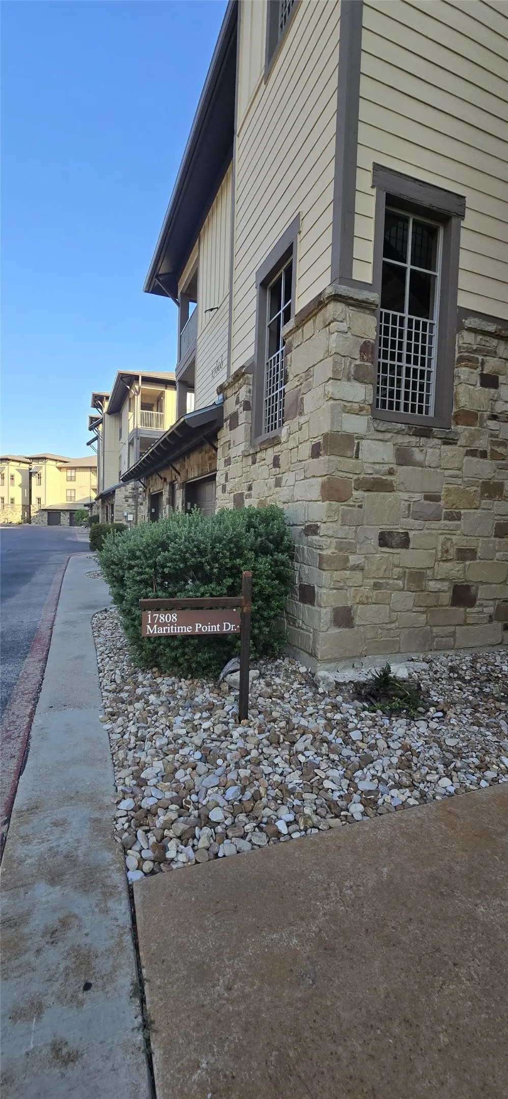 17808 Maritime Point #2nd Floor Jonestown, TX 78645