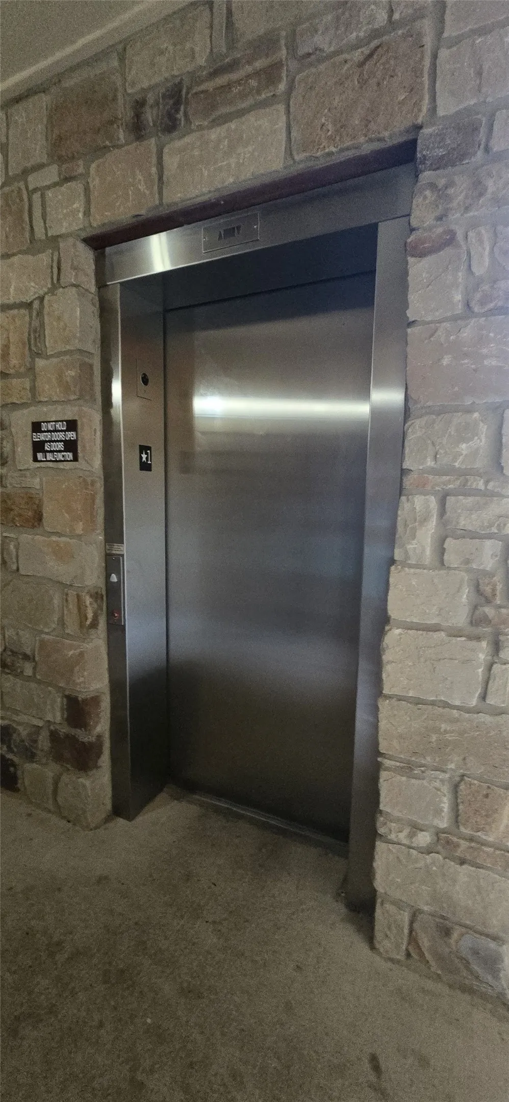 17808 Maritime Point #2nd Floor Jonestown, TX 78645