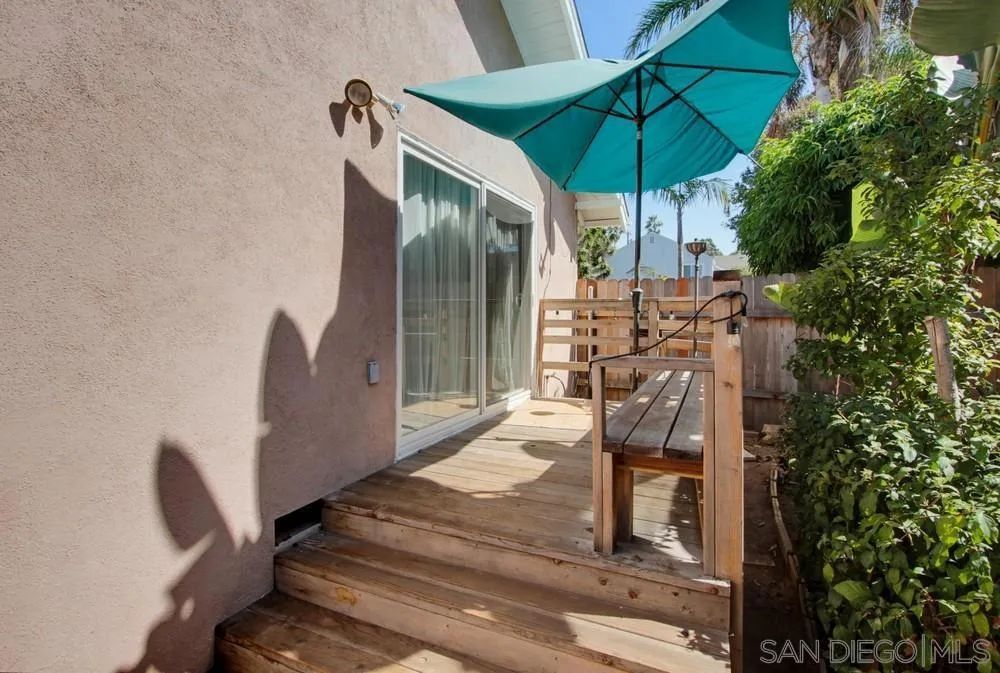 409 S Freeman St. Oceanside, CA 92054