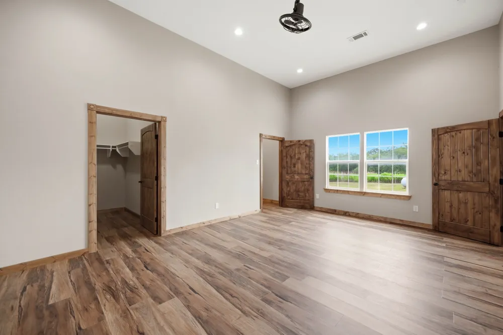 2410 FM 1680 Moulton, TX 77975
