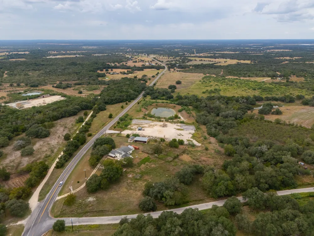 2410 FM 1680 Moulton, TX 77975