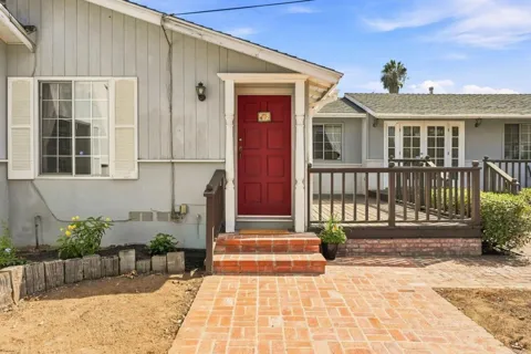 1045 Warmlands Avenue
