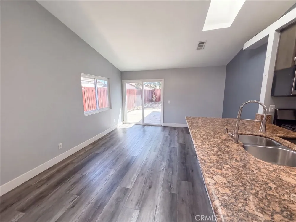 29655 Eagle Crest Murrieta, CA 92563