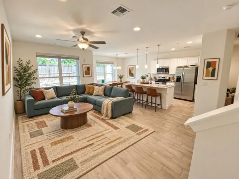 11312 Gadsen Lane