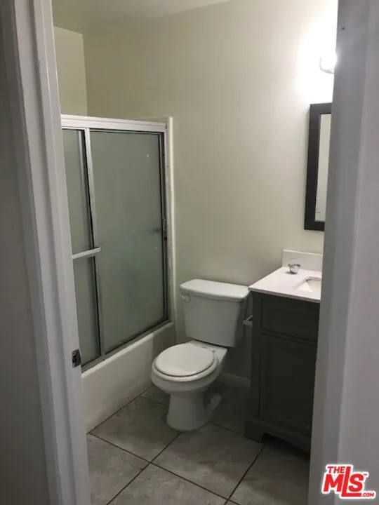 7756 Laurel Canyon Boulevard #13 Los Angeles, CA 91605