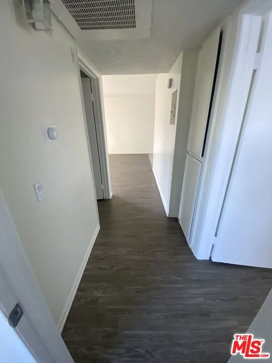 7756 Laurel Canyon Boulevard #13 Los Angeles, CA 91605