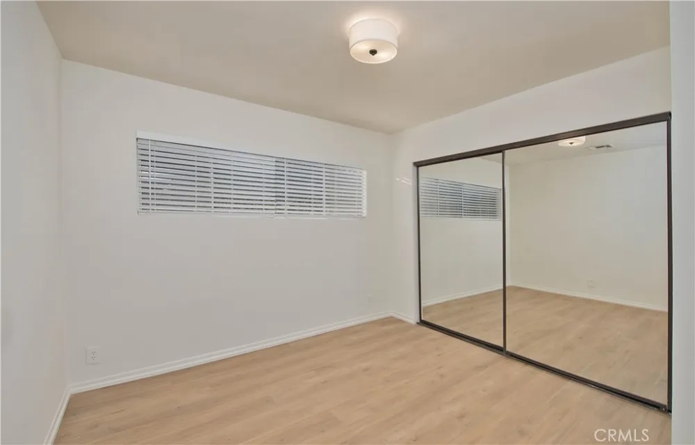 5106 Enfield Avenue Encino, CA 91316