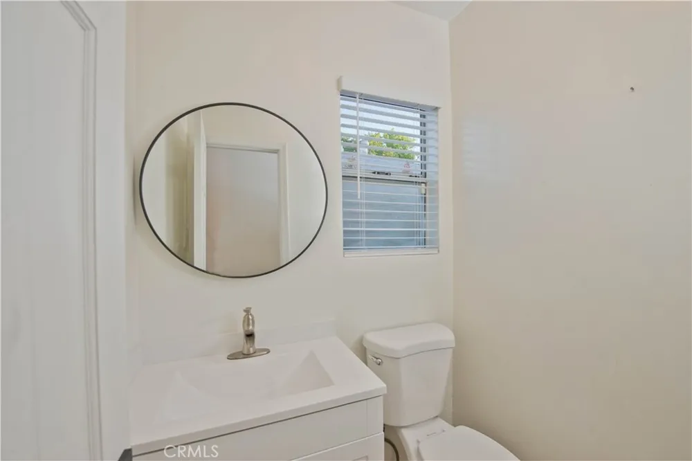 5106 Enfield Avenue Encino, CA 91316