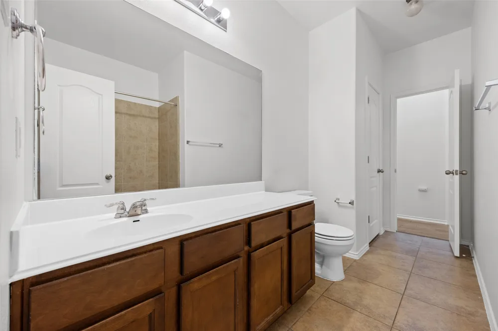 2300 Ambling Trail Pflugerville, TX 78660