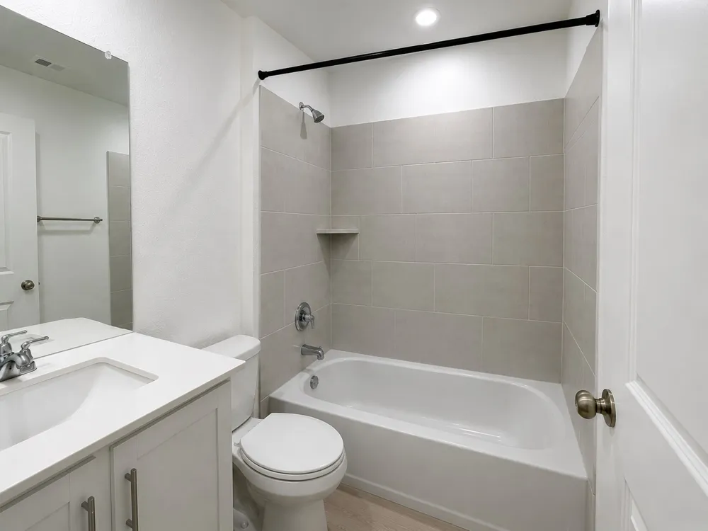 162 Cibolo Creek Loop Bastrop, TX 78602