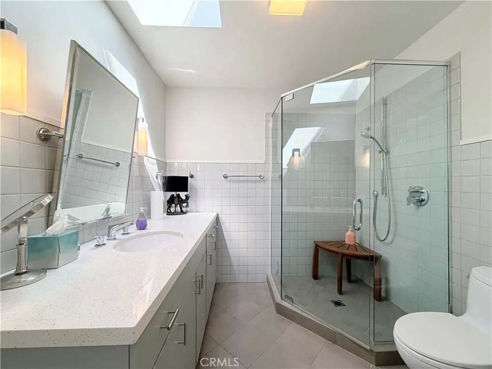 2490 Monaco Drive Laguna Beach, CA 92651