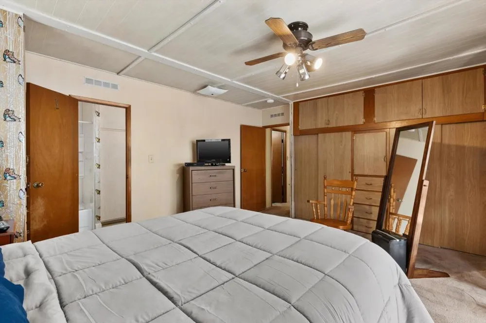 718 Sycamore  Ave #202 Vista, CA 92083