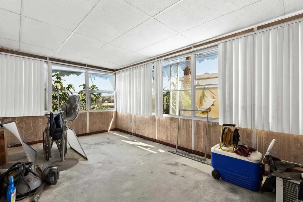 718 Sycamore  Ave #202 Vista, CA 92083