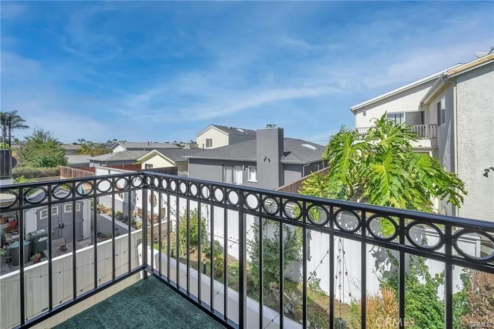 1711 Carlson Redondo Beach, CA 90278