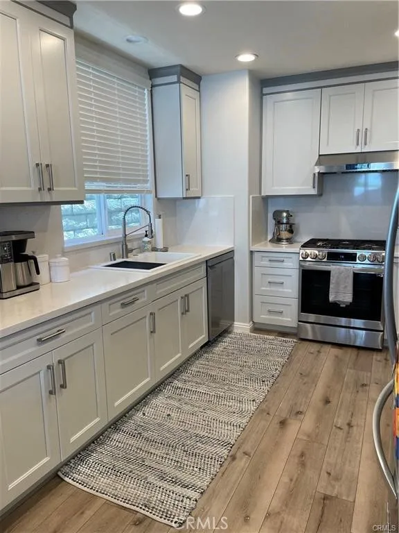 1711 Carlson Redondo Beach, CA 90278