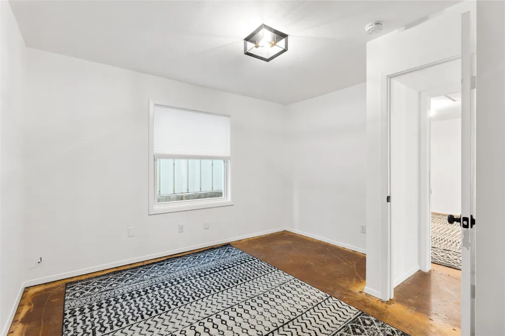 2119 Oxford Avenue #B Austin, TX 78704