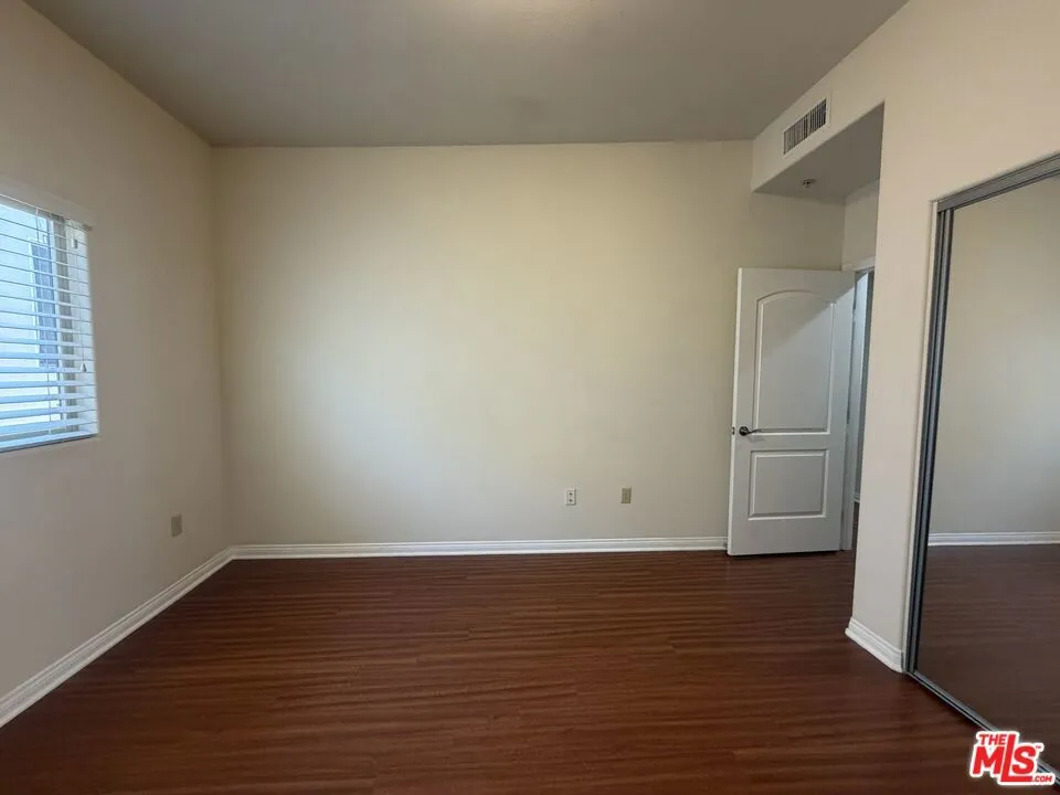 15024 Magnolia Boulevard #102 Los Angeles, CA 91403