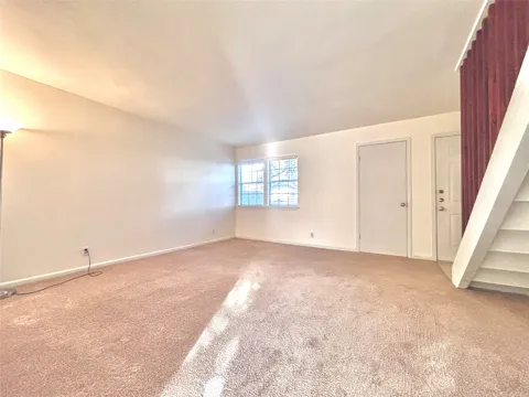7407 Shadow Hill Drive