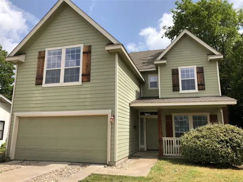504 W North Loop Boulevard #A