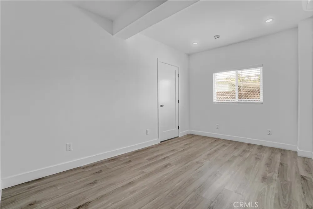 162 W 65th Street Los Angeles, CA 90003