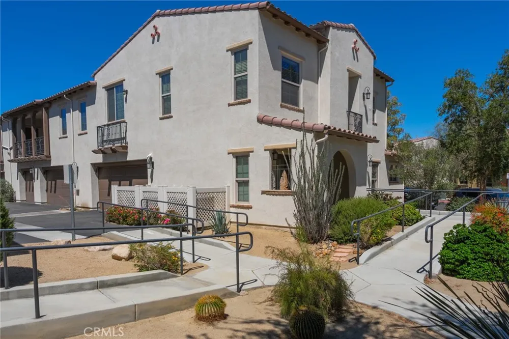 238 Paseo Gregario Palm Desert, CA 92211