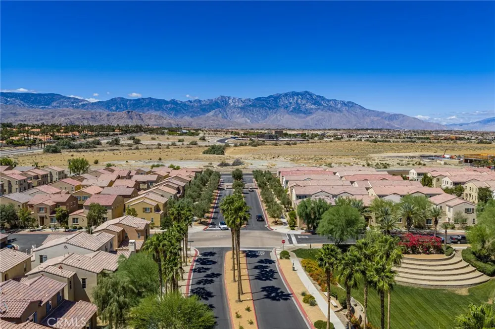 238 Paseo Gregario Palm Desert, CA 92211