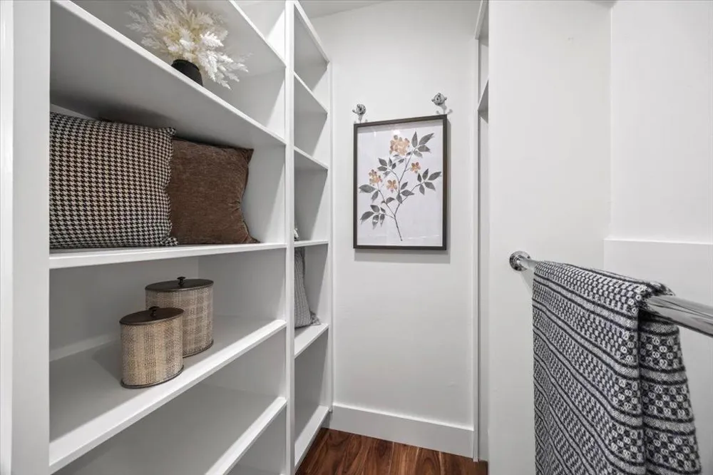 640 San Antonio Road Los Altos, CA 94022