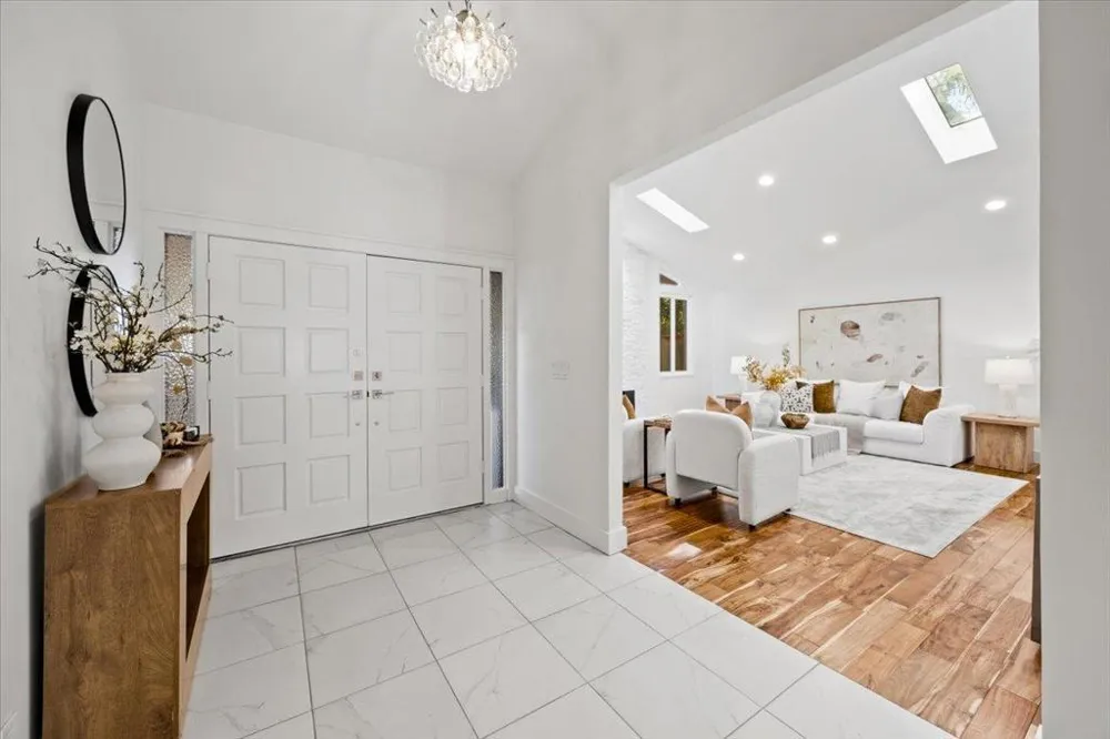 640 San Antonio Road Los Altos, CA 94022