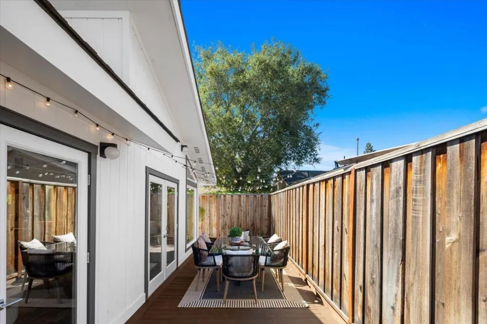640 San Antonio Road Los Altos, CA 94022