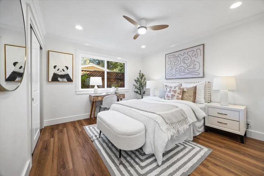 640 San Antonio Road Los Altos, CA 94022